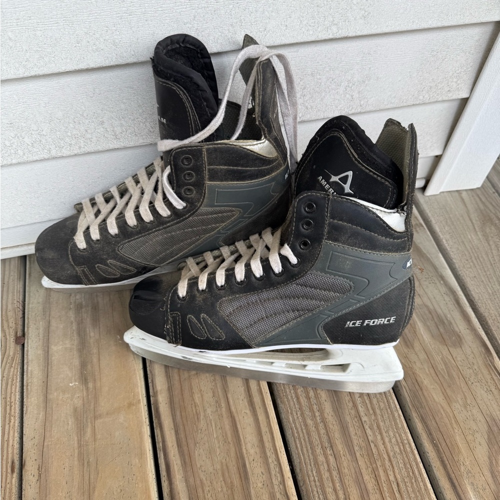 Ice Force Hockey Skates